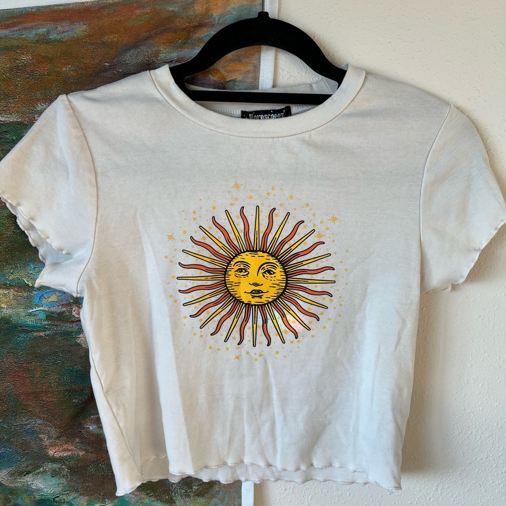 Sun Face Crop Tee